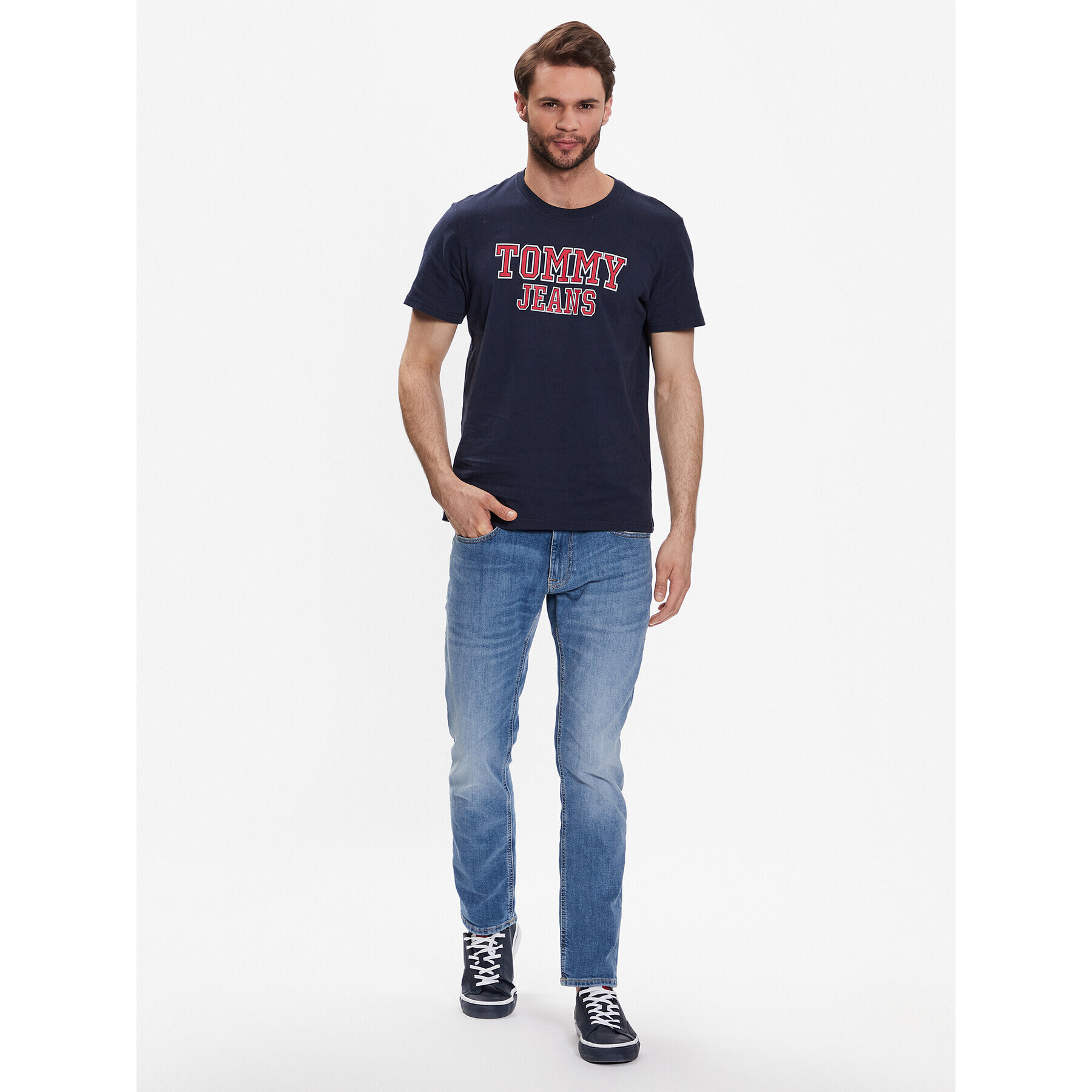 Tommy Jeans Tričko Essential DM0DM16405 Tmavomodrá Regular Fit - Pepit.sk