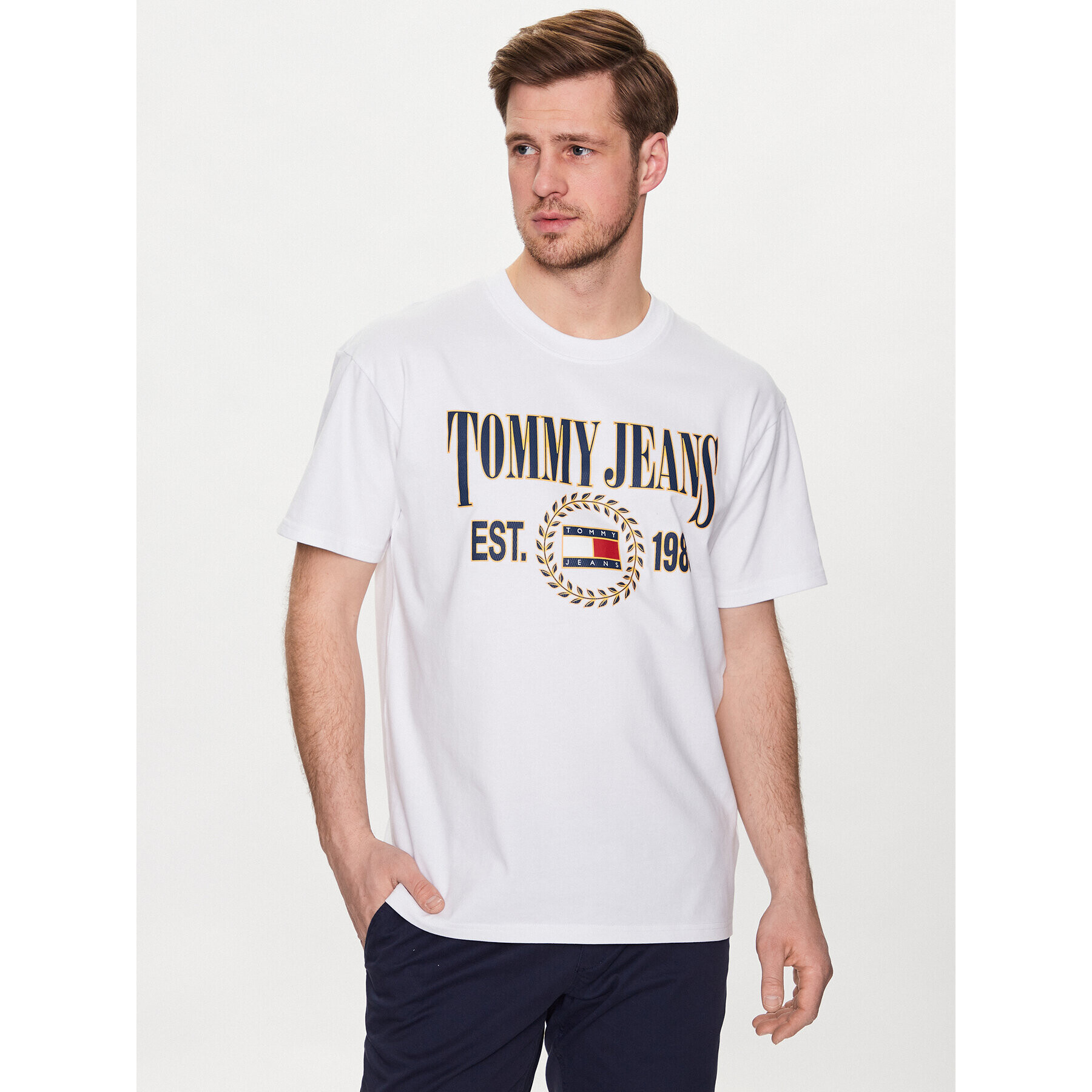 Tommy Jeans Tričko Luxe DM0DM16231 Biela Relaxed Fit - Pepit.sk