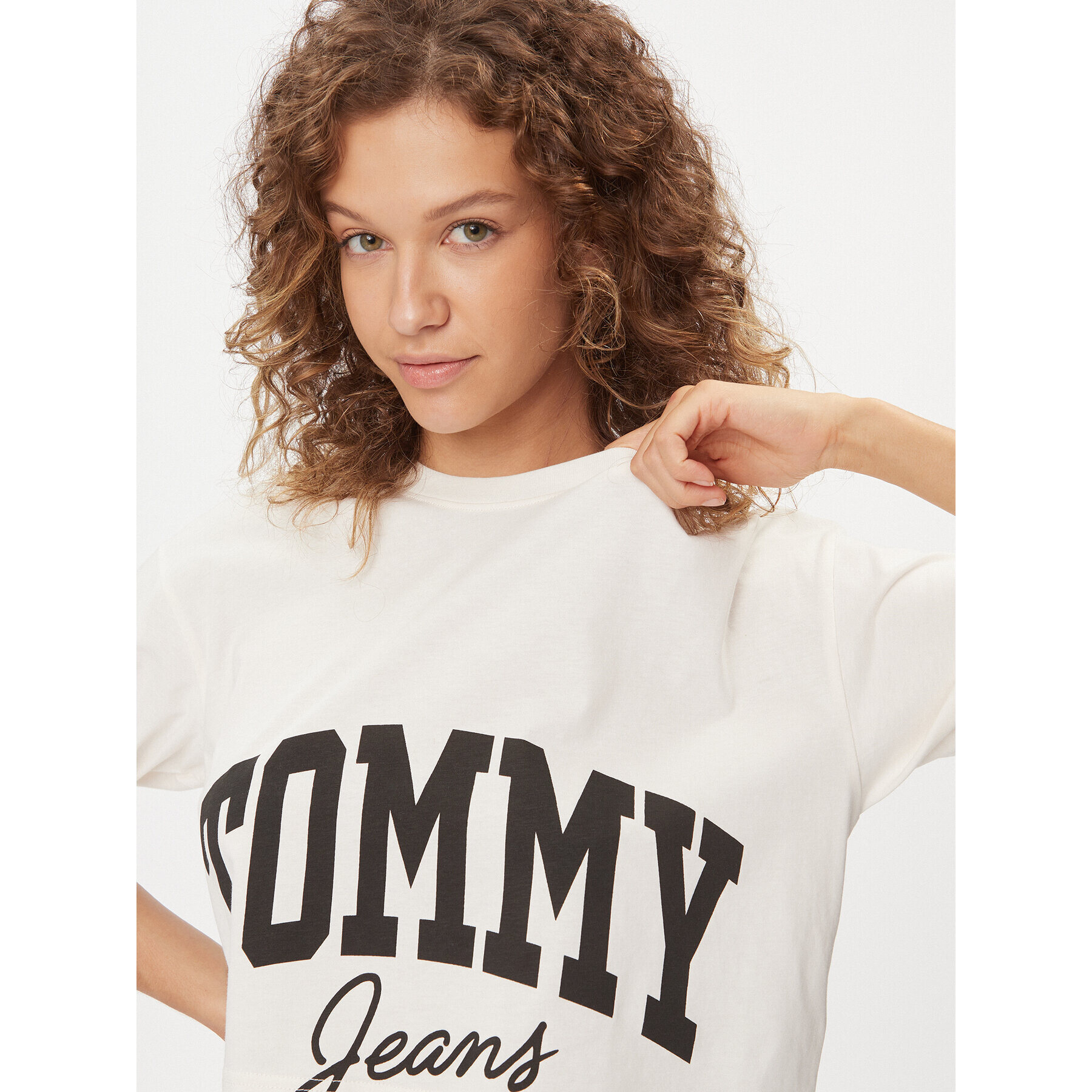 Tommy Jeans Tričko New Varsity DW0DW16445 Biela Cropped Fit - Pepit.sk