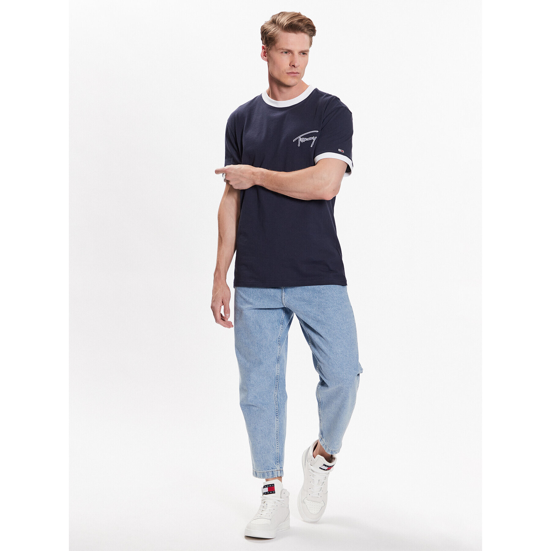 Tommy Jeans Tričko Signature DM0DM16324 Tmavomodrá Regular Fit - Pepit.sk