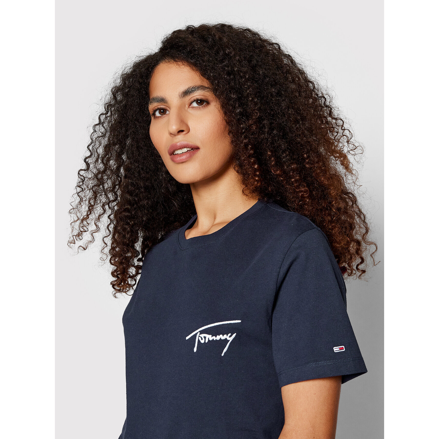 Tommy Jeans Tričko Signature DW0DW12940 Tmavomodrá Relaxed Fit - Pepit.sk