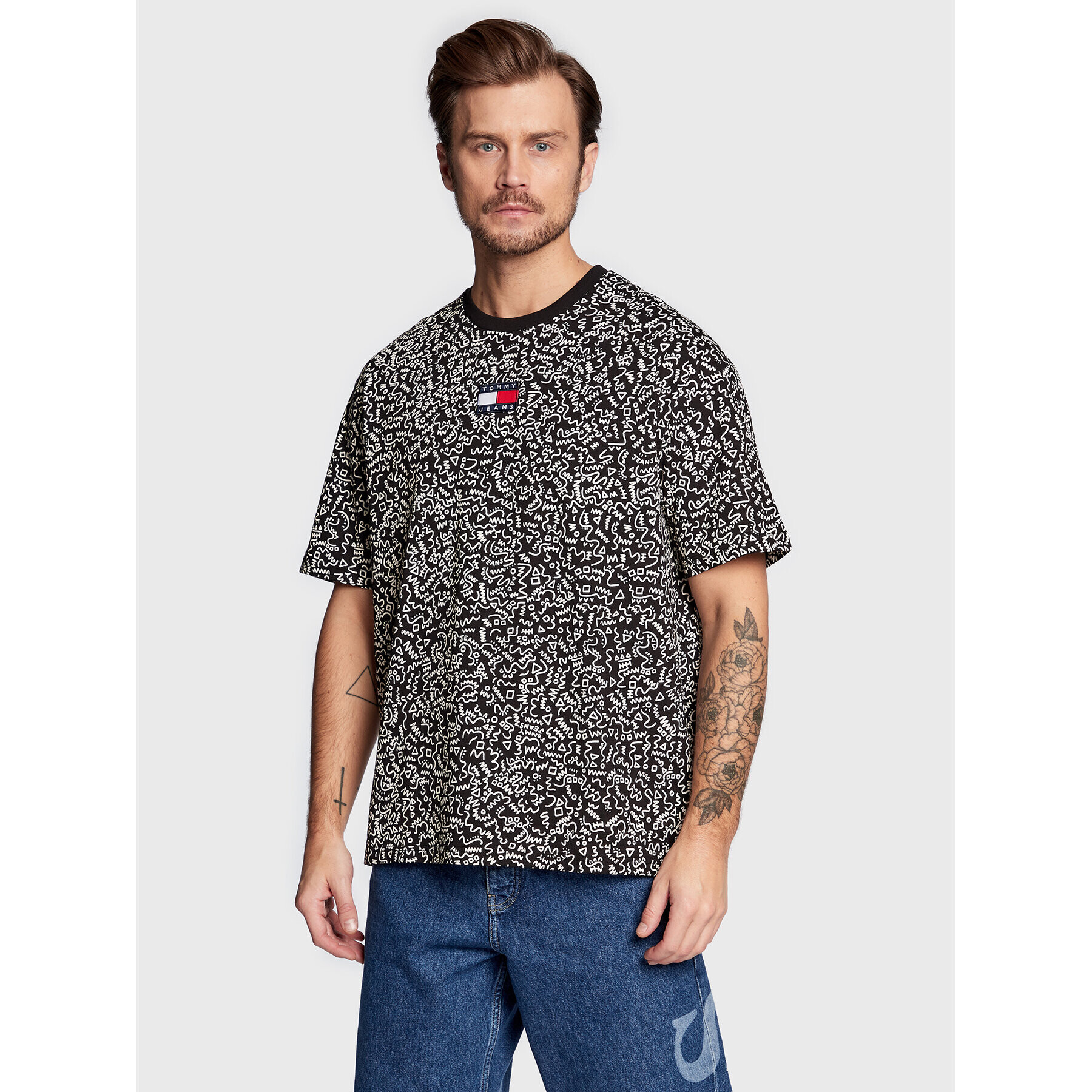 Tommy Jeans Tričko Skater Aop DM0DM15775 Čierna Oversize - Pepit.sk