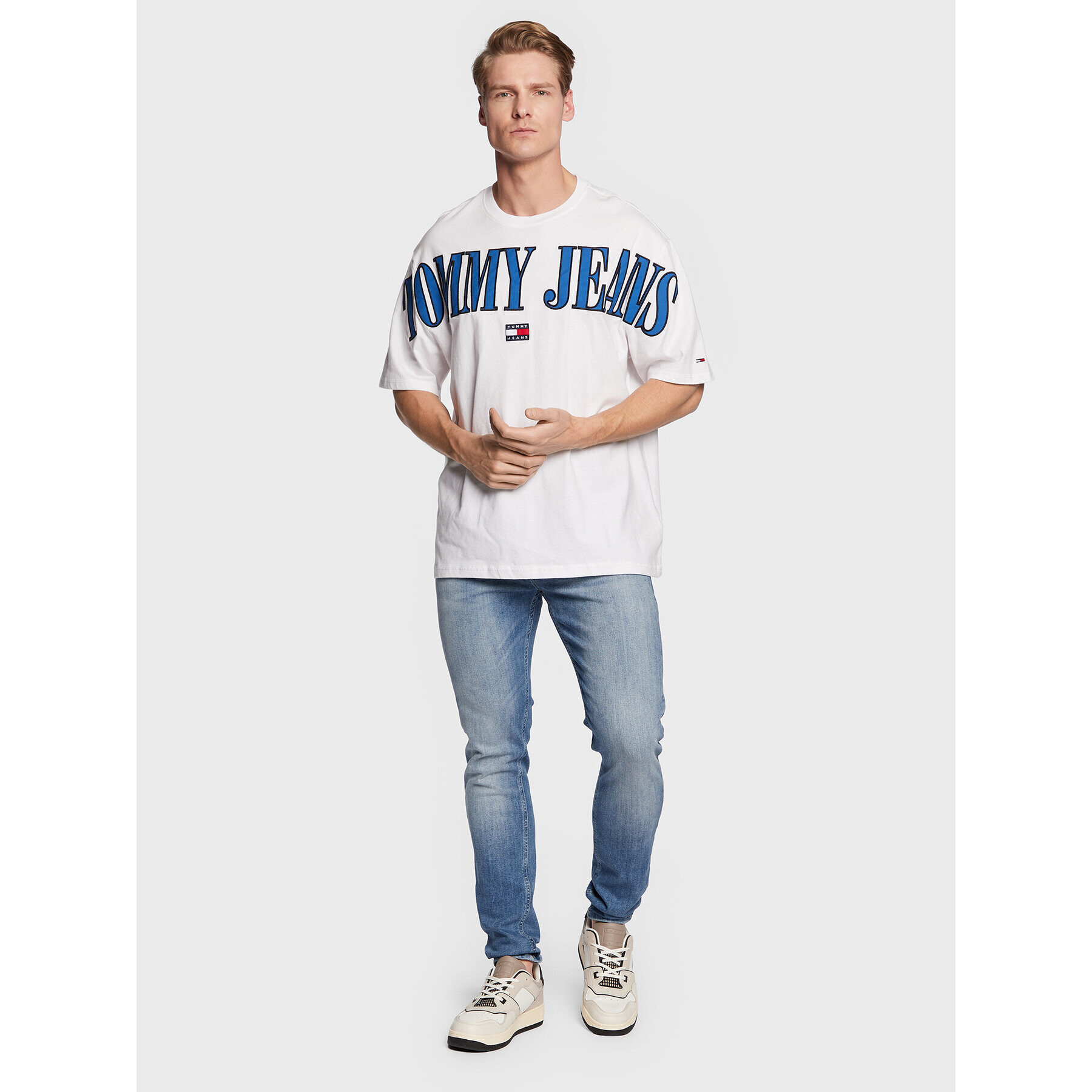 Tommy Jeans Tričko Skater Archive Logo DM0DM15665 Biela Relaxed Fit - Pepit.sk