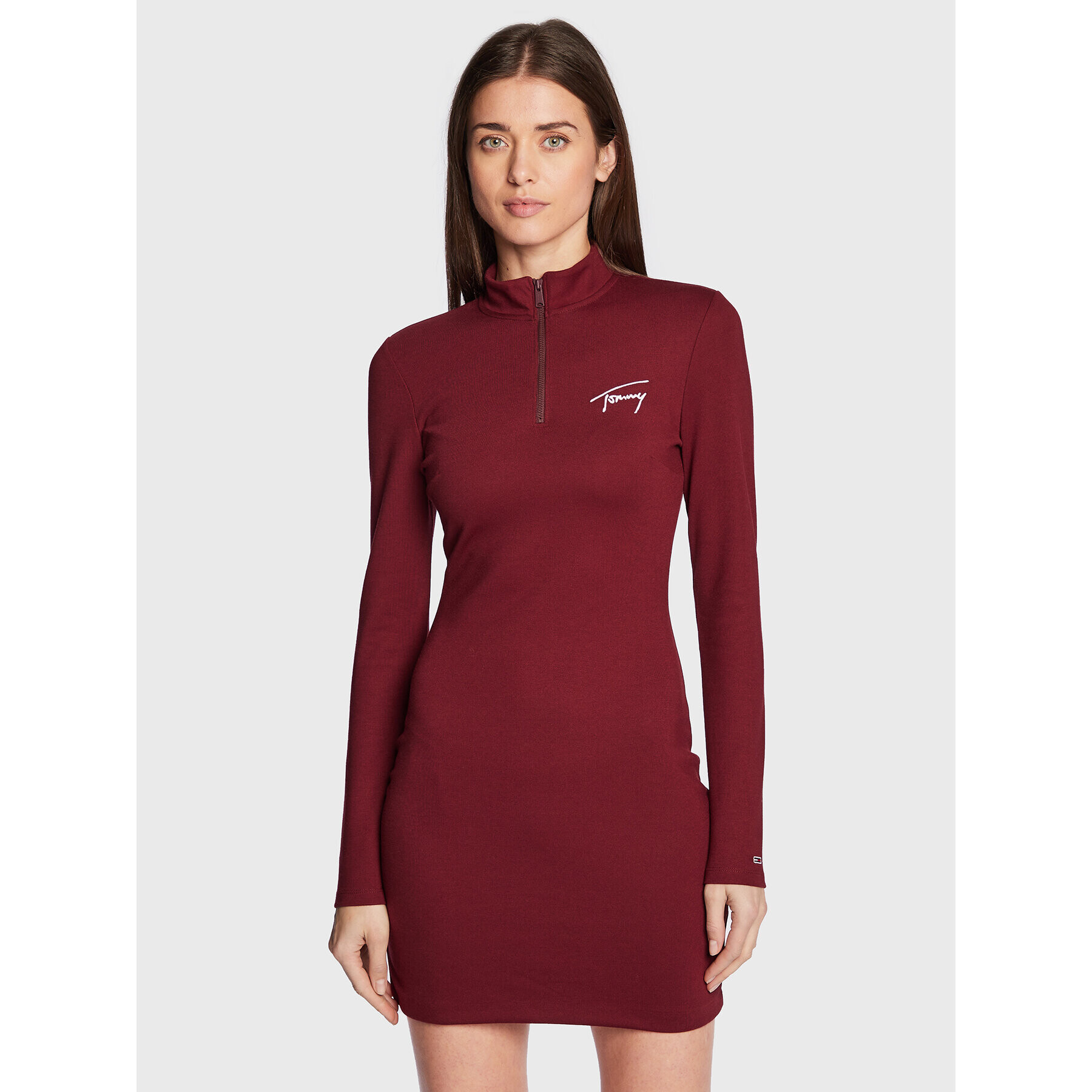 Tommy Jeans Úpletové šaty Signature Bodycon DW0DW14386 Bordová Slim Fit - Pepit.sk