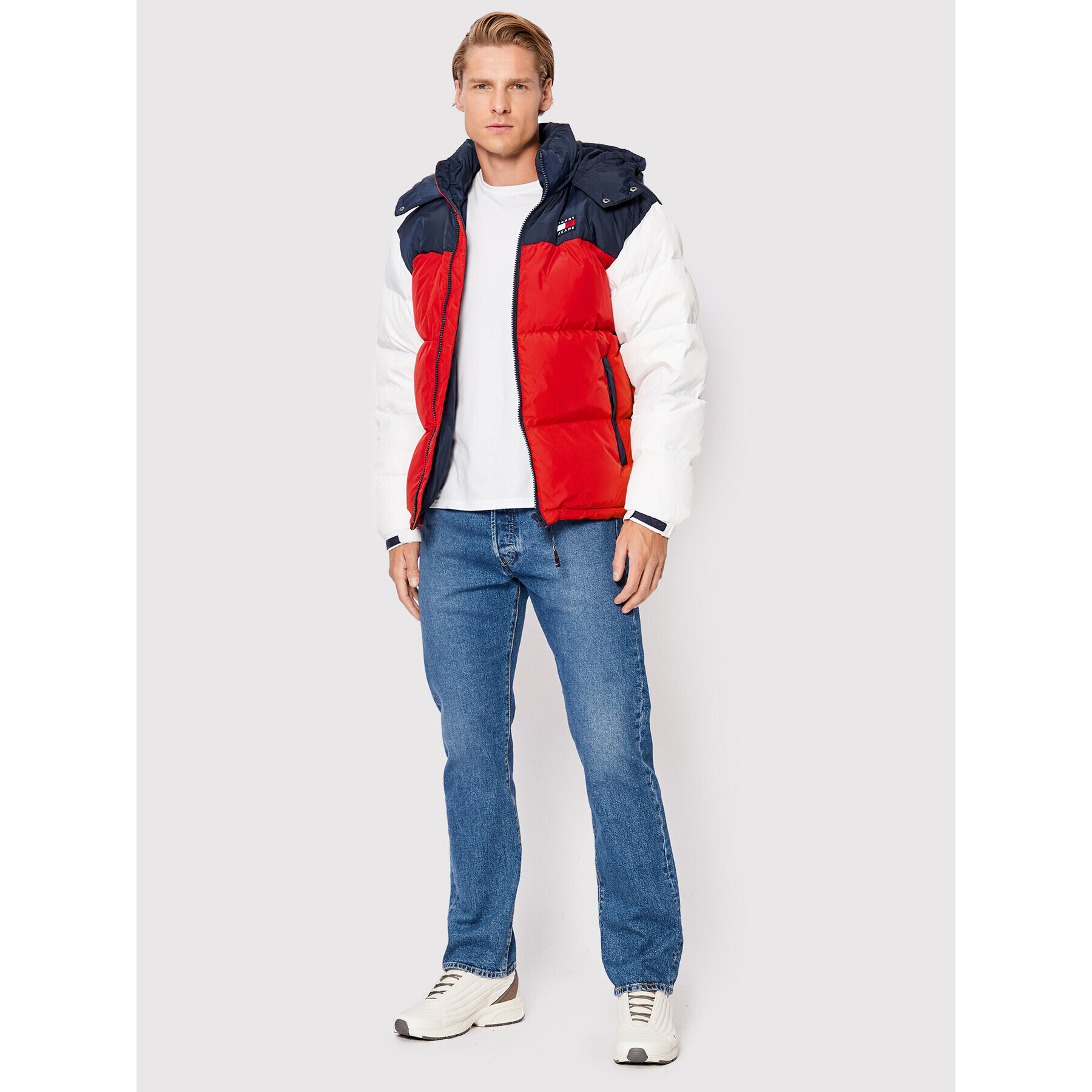 Tommy Jeans Vatovaná bunda Color Block Alaska DM0DM14460 Farebná Regular Fit - Pepit.sk