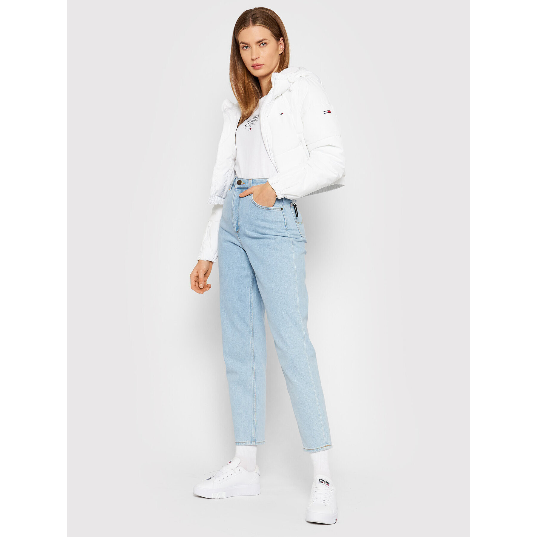 Tommy Jeans Vatovaná bunda Cropped DW0DW11104 Biela Regular Fit - Pepit.sk