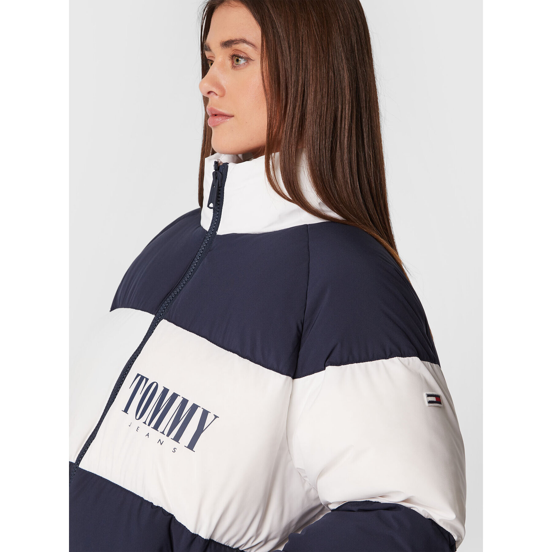 Tommy Jeans Vatovaná bunda Fashion DW0DW14306 Tmavomodrá Oversize - Pepit.sk