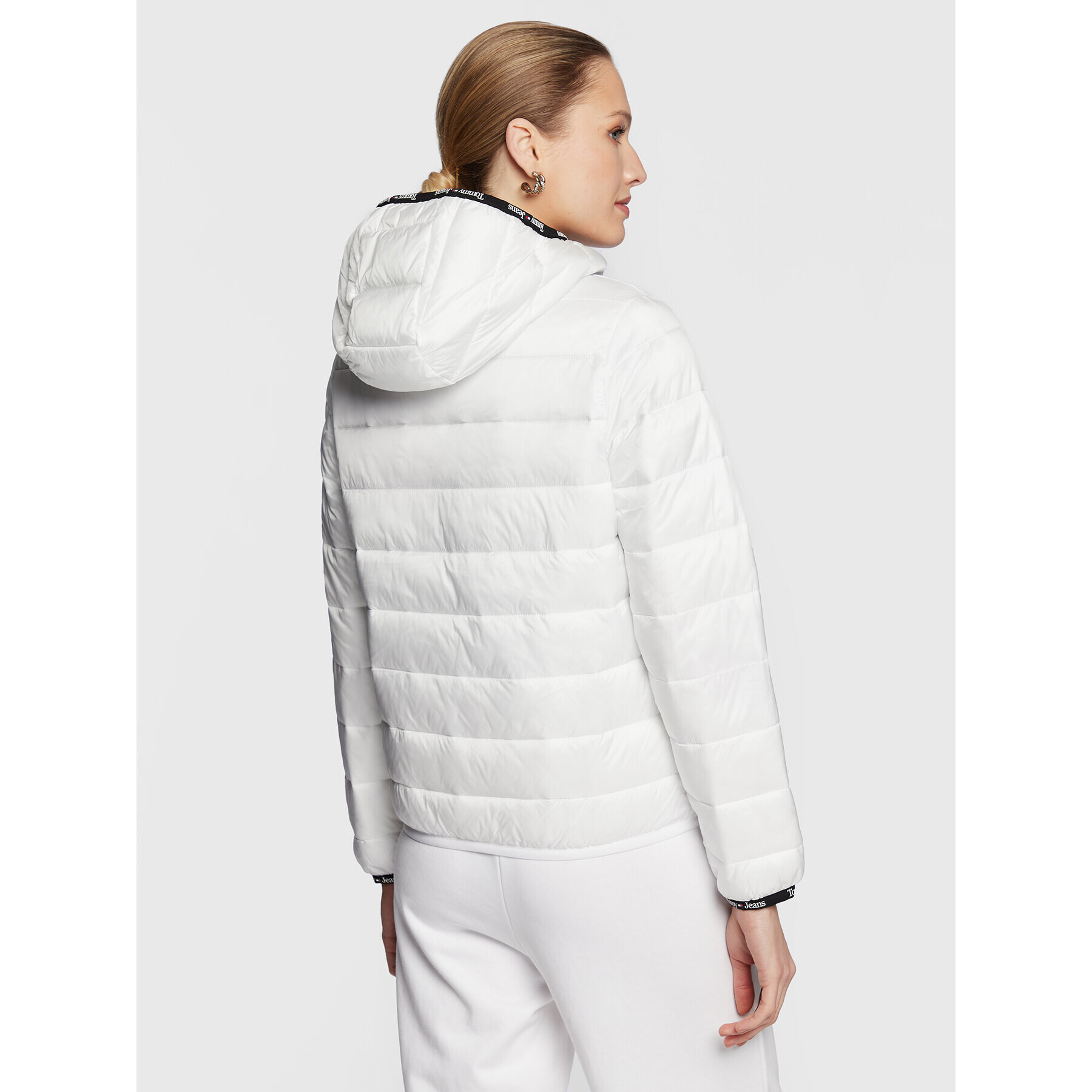 Tommy Jeans Vatovaná bunda Quilted Tape DW0DW15168 Biela Regular Fit - Pepit.sk