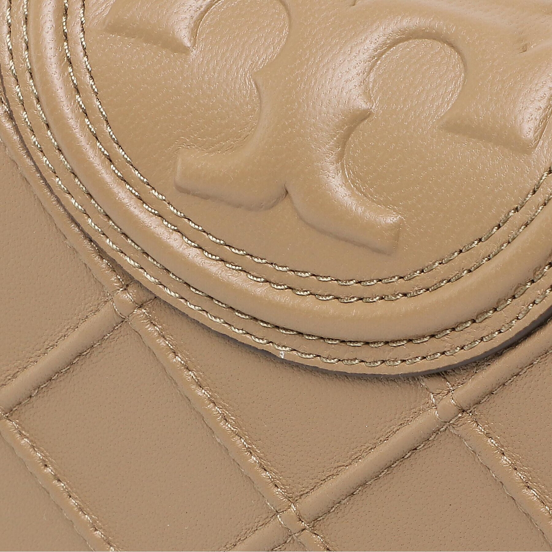 Tory Burch Kabelka Fleming Soft Chain Wallet 138853 Hnedá - Pepit.sk