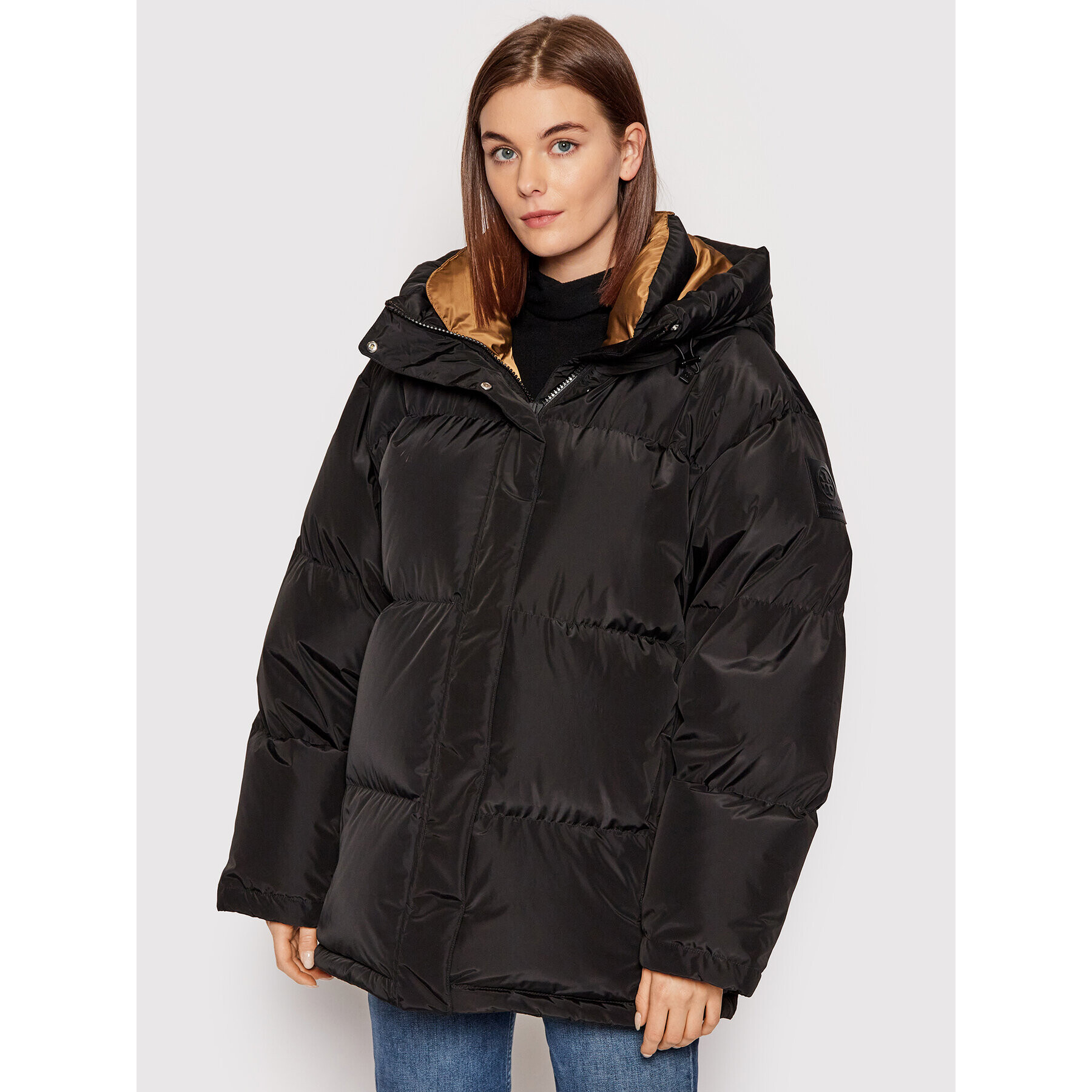 Tory Burch Vatovaná bunda Hooded Down 83635 Čierna Oversize - Pepit.sk