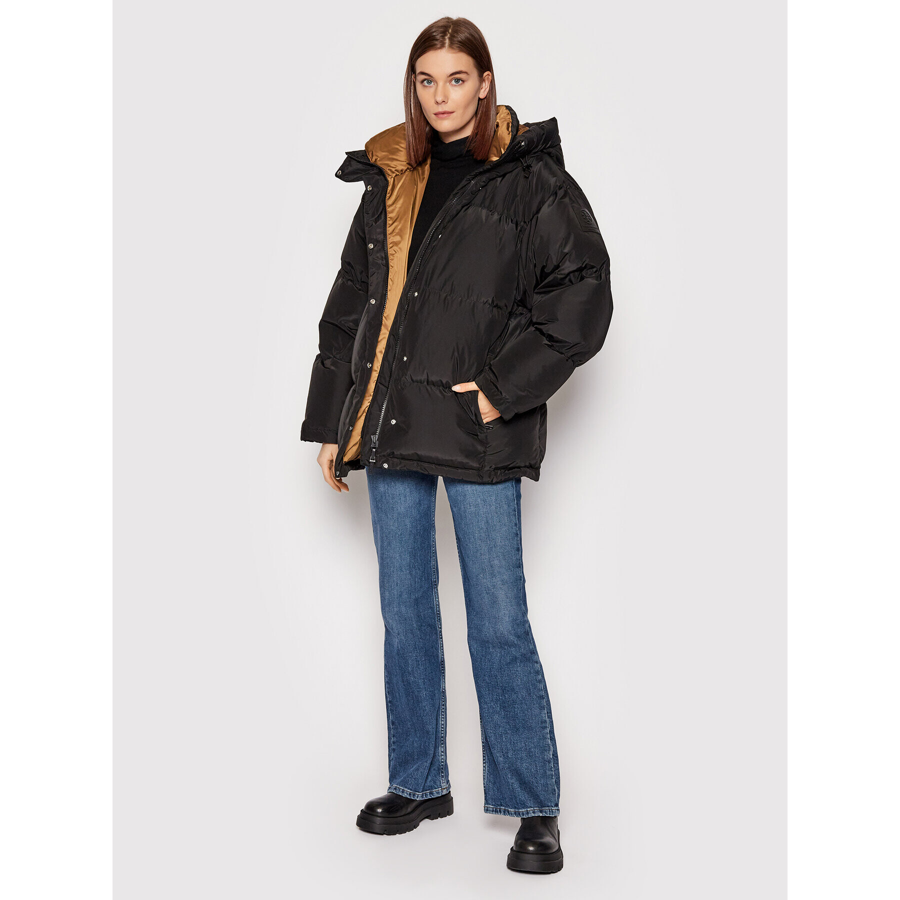 Tory Burch Vatovaná bunda Hooded Down 83635 Čierna Oversize - Pepit.sk