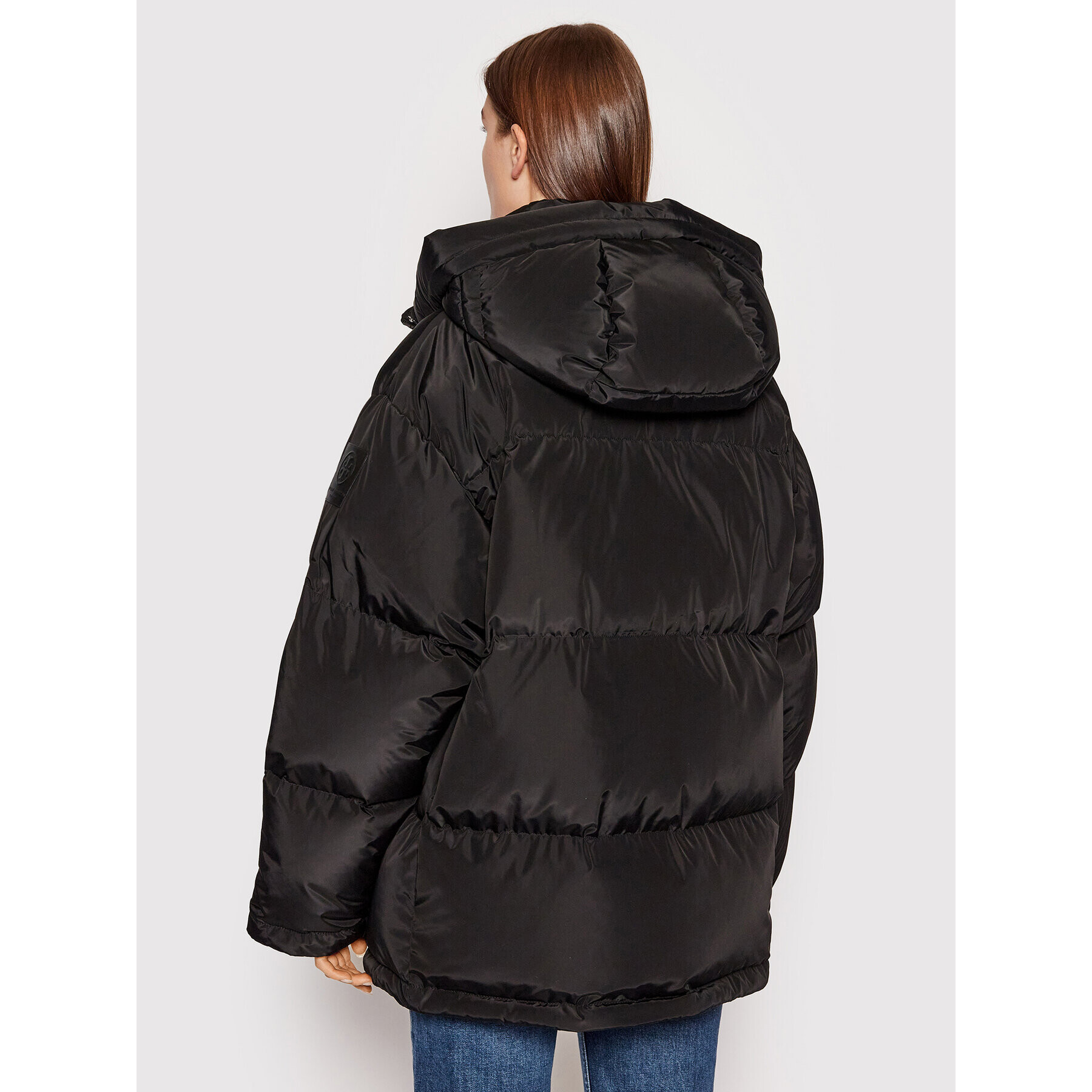 Tory Burch Vatovaná bunda Hooded Down 83635 Čierna Oversize - Pepit.sk