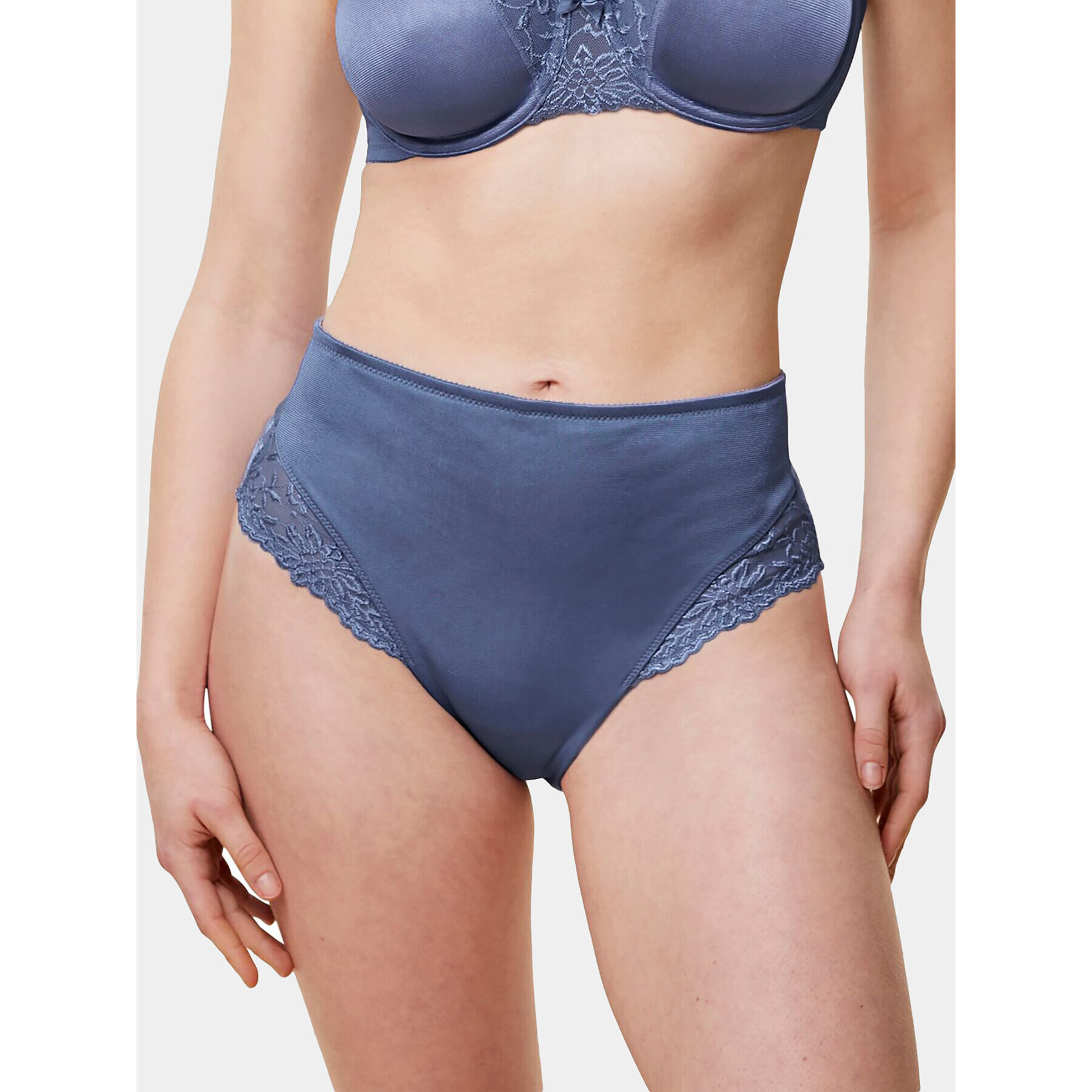 Triumph Klasické nohavičky s vysokým pásom Ladyform Soft Maxi 10210671 Modrá - Pepit.sk