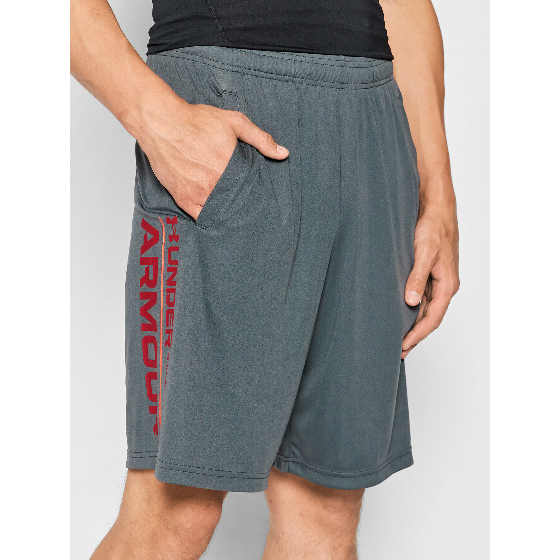 Under Armour Športové kraťasy Tech™ Wordmark 1370400 Sivá Loose Fit - Pepit.sk