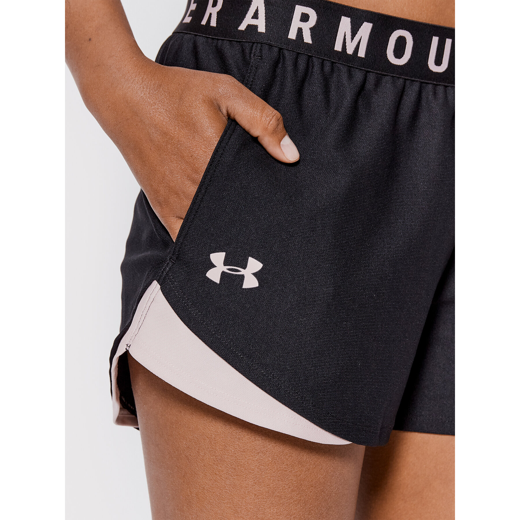 Under Armour Športové kraťasy Ua Play Up 1344552 Čierna Relaxed Fit - Pepit.sk