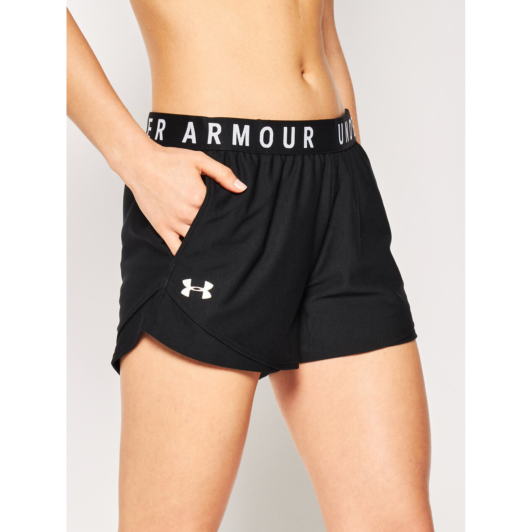 Under Armour Športové kraťasy Ua Play Up 3.0 1344552 Čierna Loose Fit - Pepit.sk