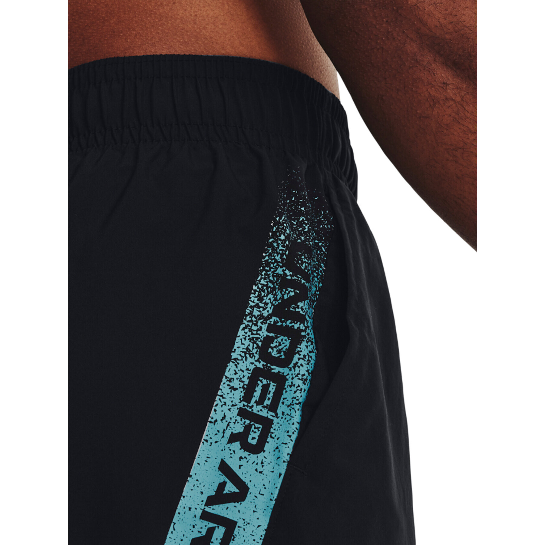 Under Armour Športové kraťasy UA Woven Graphic Shorts 1370388 Čierna Regular Fit - Pepit.sk