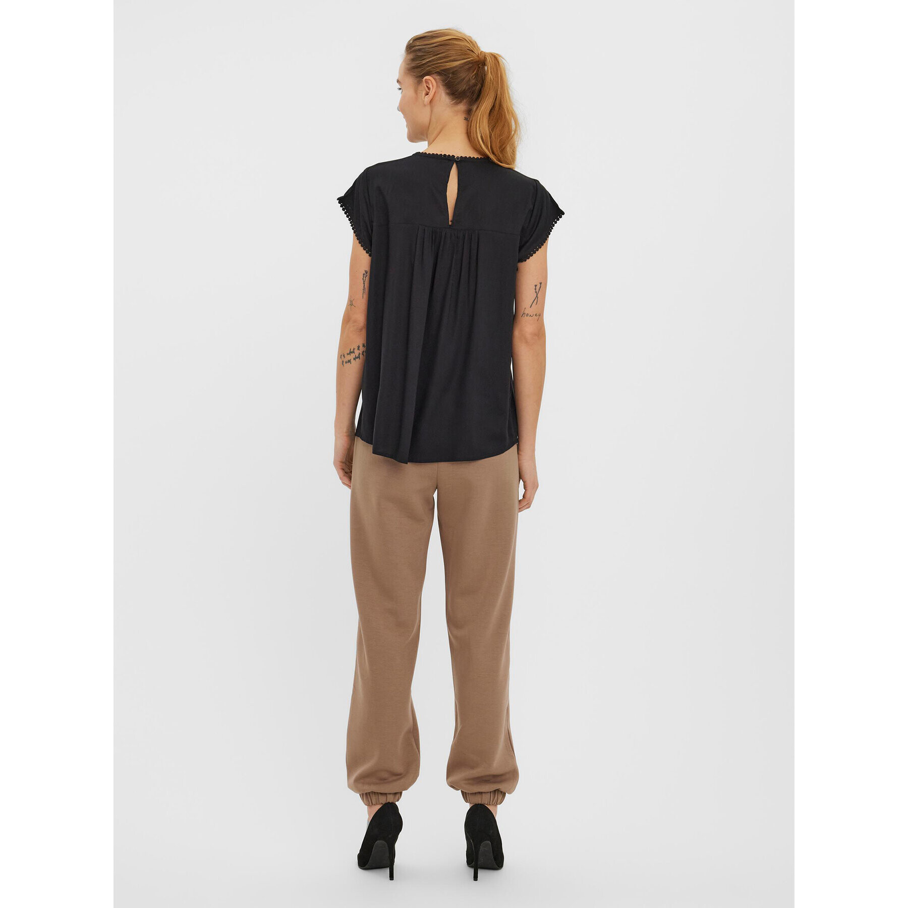 Vero Moda Blúzka Debbie 10247943 Čierna Regular Fit - Pepit.sk