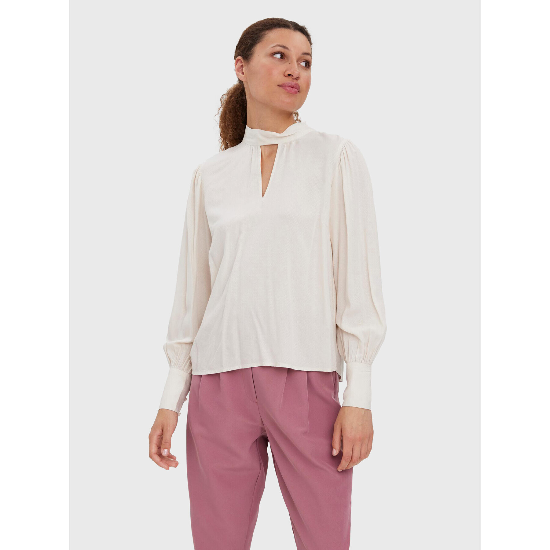 Vero Moda Blúzka Kara 10276163 Écru Relaxed Fit - Pepit.sk