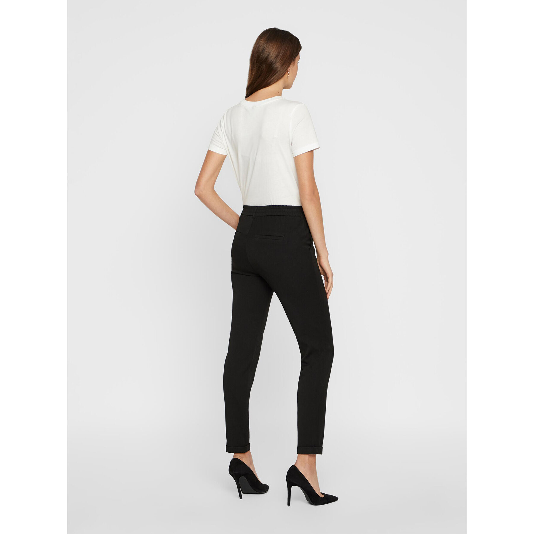 Vero Moda Chino nohavice Maya 10225280 Čierna Regular Fit - Pepit.sk