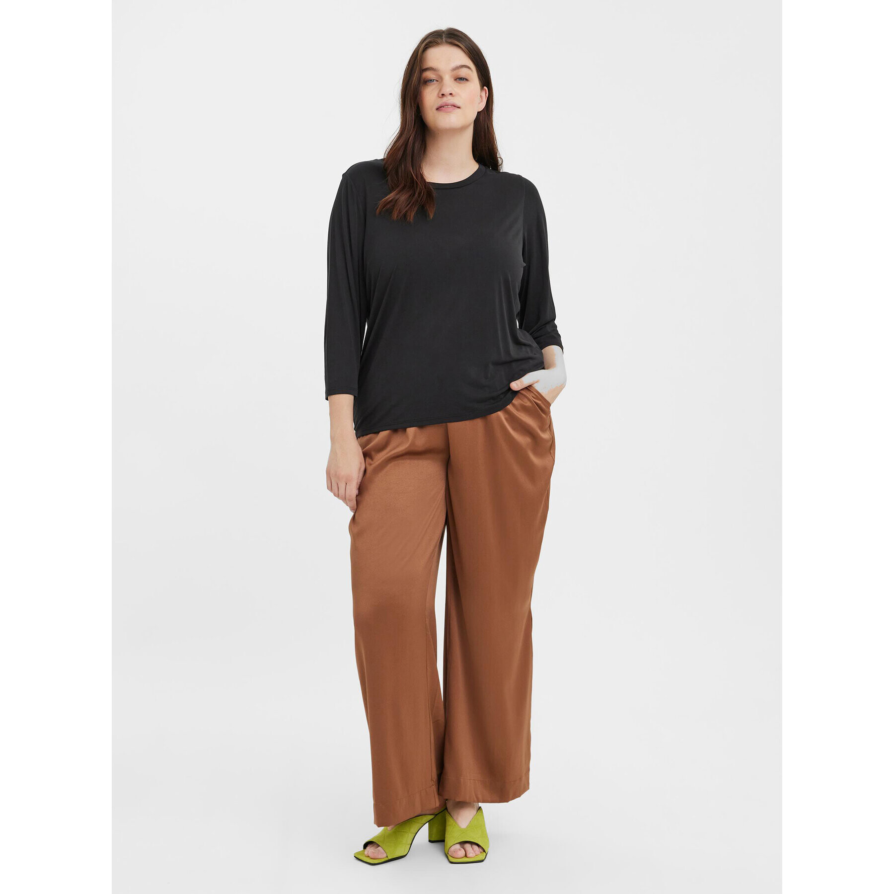 Vero Moda Curve Blúzka Evabia 10279540 Čierna Regular Fit - Pepit.sk