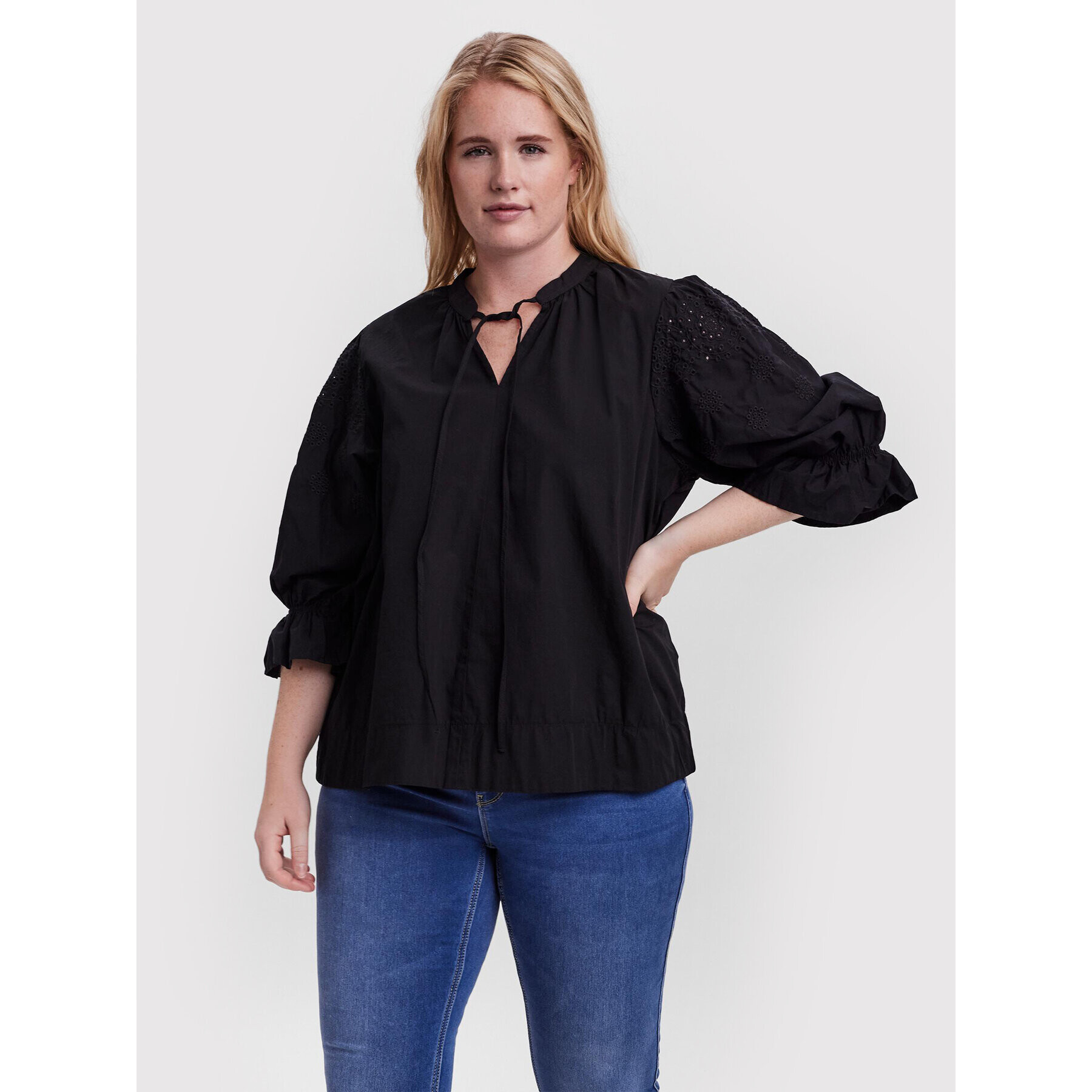 Vero Moda Curve Blúzka Rianne 10256550 Čierna Regular Fit - Pepit.sk