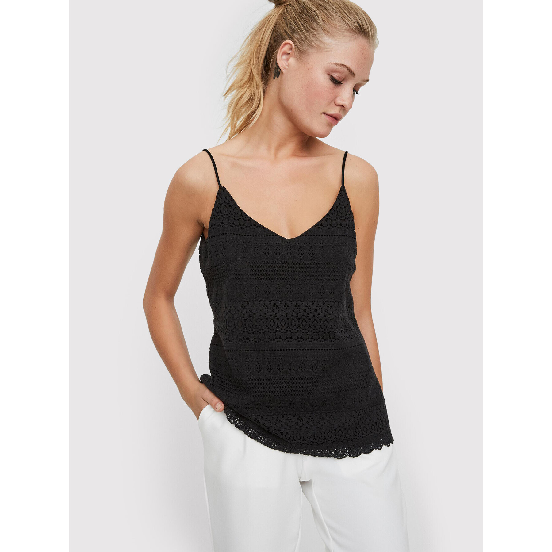 Vero Moda Top Honey 10190150 Čierna Regular Fit - Pepit.sk