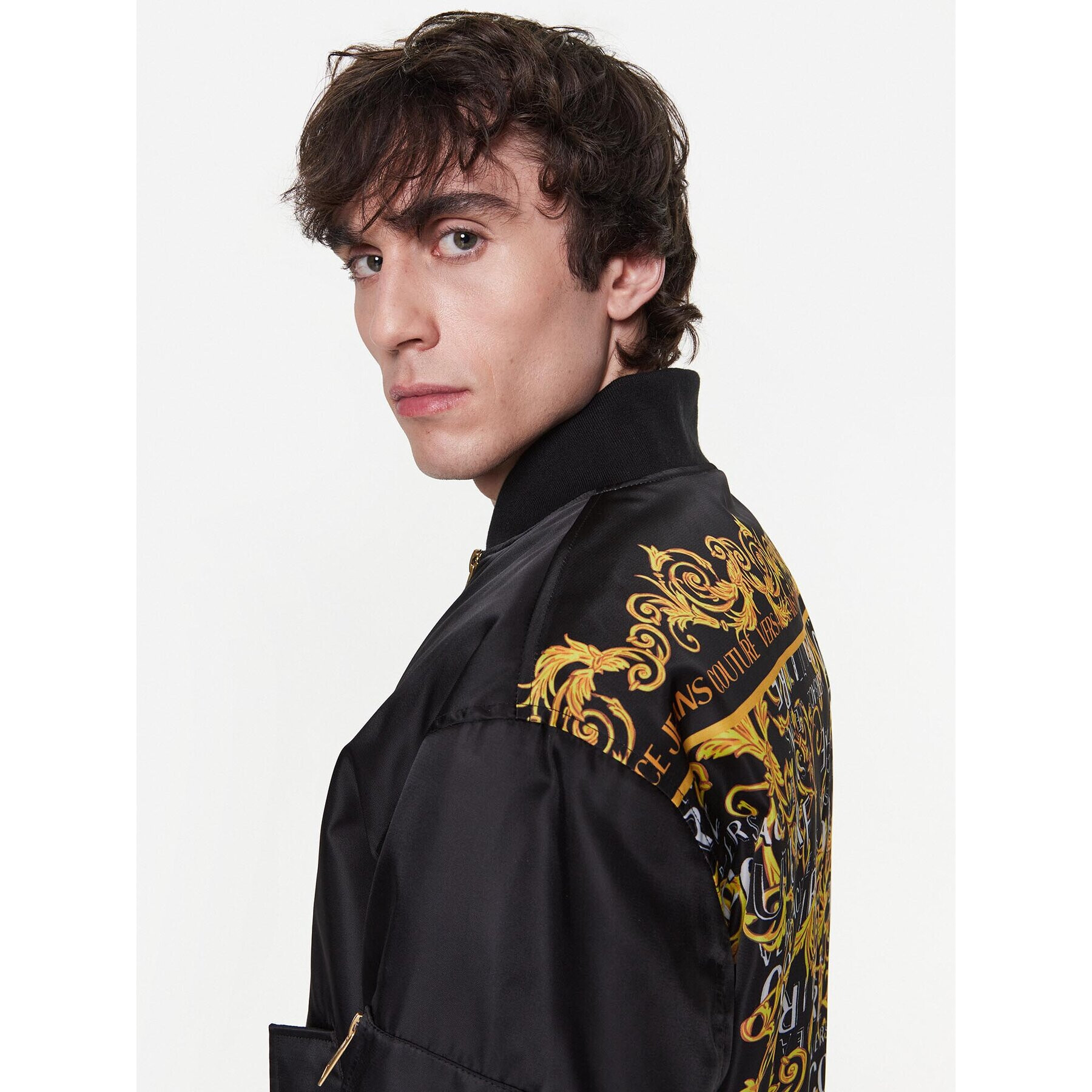 Versace Jeans Couture Bundy bomber 74GASD07 Čierna Regular Fit - Pepit.sk