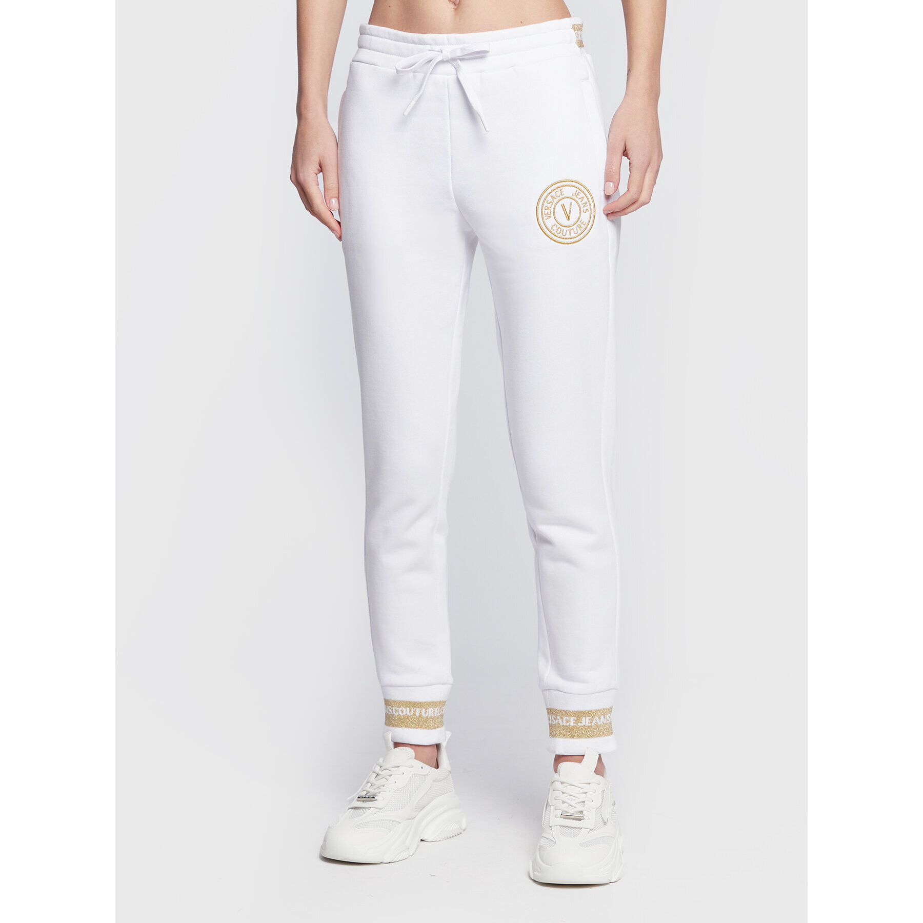 Versace Jeans Couture Teplákové nohavice V-Emblem 73HAAT07 Biela Slim Fit - Pepit.sk