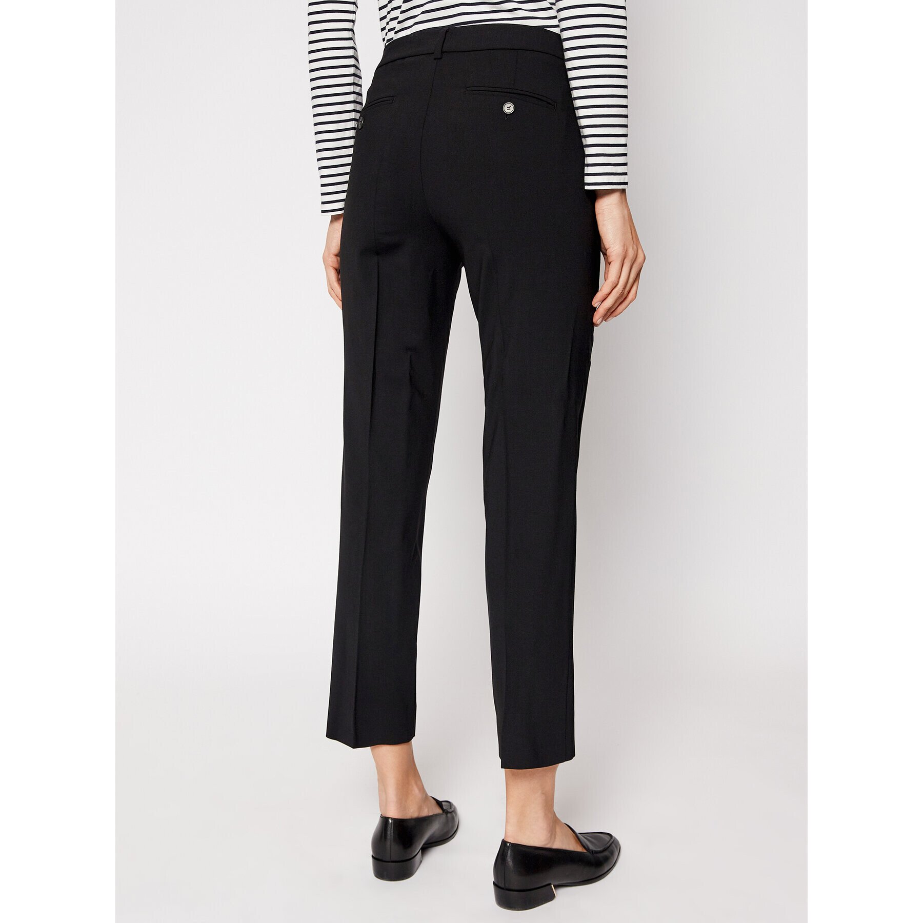 Weekend Max Mara Chino nohavice Antille 51311017 Čierna Regular Fit - Pepit.sk