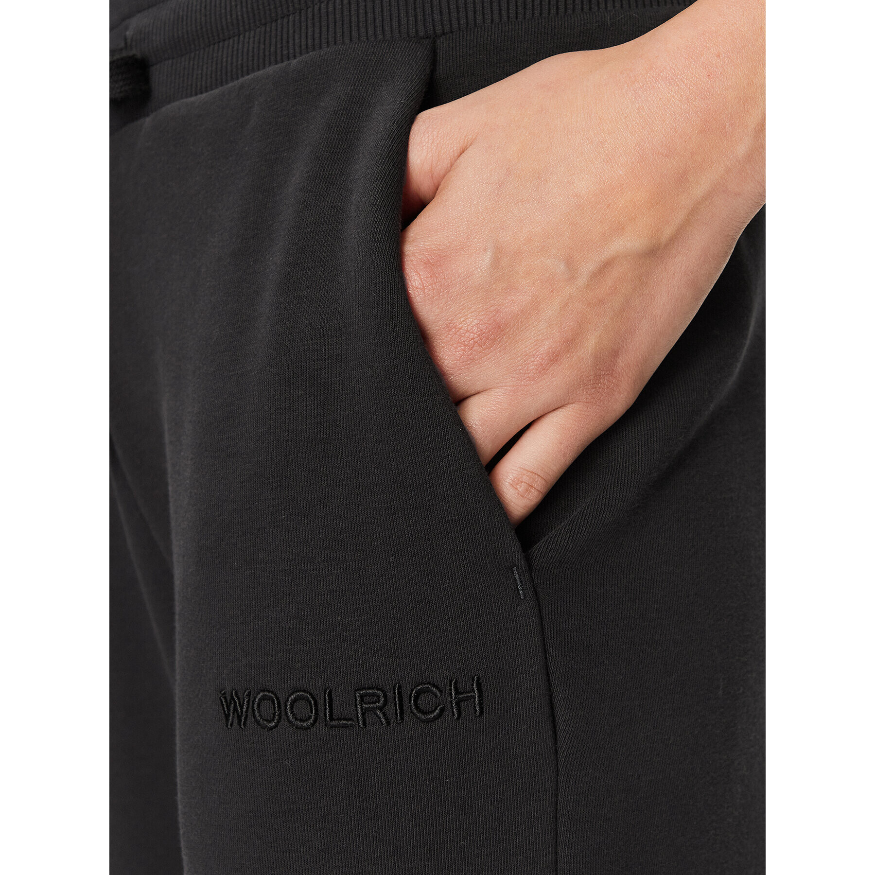 Woolrich Teplákové nohavice Logo Sweatpant CFWWTR0165FRUT3164 Čierna Regular Fit - Pepit.sk