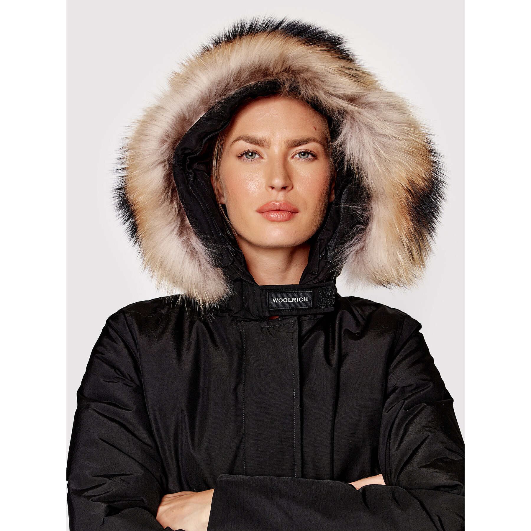 Woolrich Vatovaná bunda Arctic Raccoon CFWWOU0548FRUT0001 Čierna Regular Fit - Pepit.sk