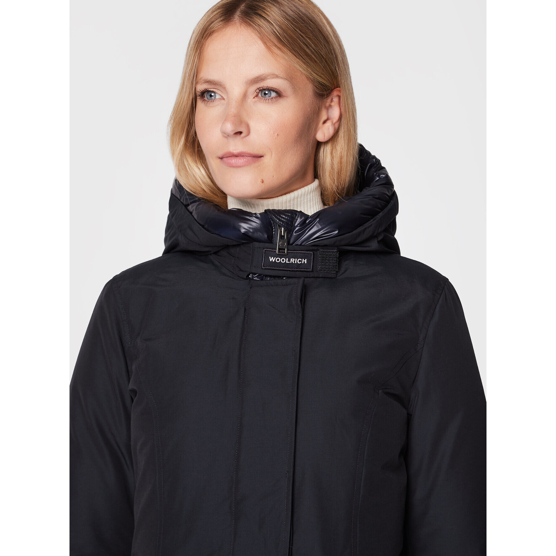 Woolrich Zimné bundy Arctic CFWWOU0580FRUT0001 Tmavomodrá Regular Fit - Pepit.sk