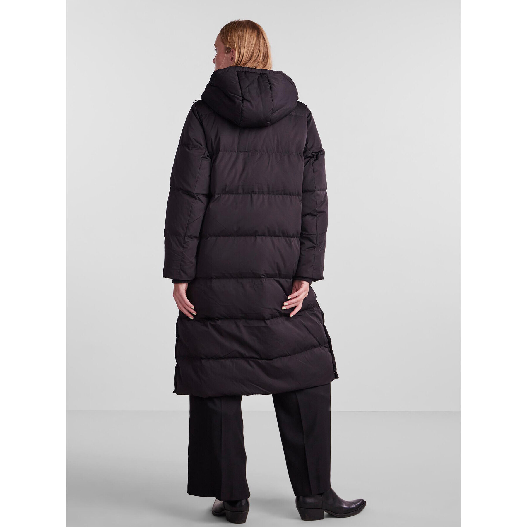 YAS Vatovaná bunda Puffa 26023635 Čierna Regular Fit - Pepit.sk